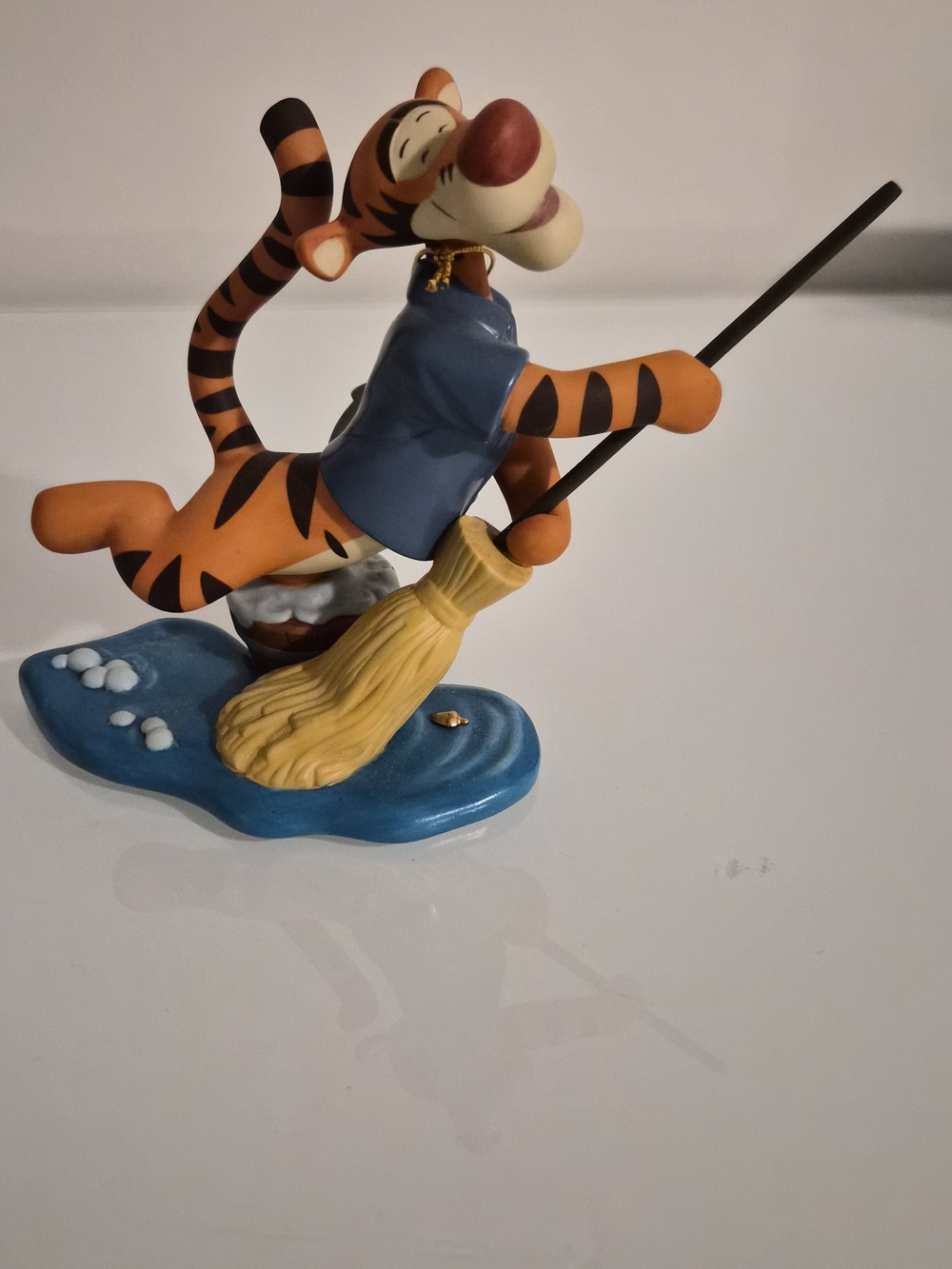 Disney Pooh & Friends Tigger Figurine "A Bounce a Day Sweeps the Cares Away"